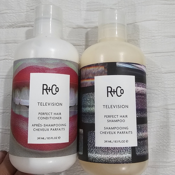R+Co Television Perfect Hair Shampoo & Conditioner - Picture 2 of 3